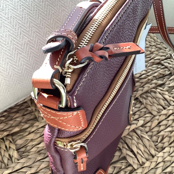 NWT Dooney & Bourke Leather Crossbody - Picture 7 of 7